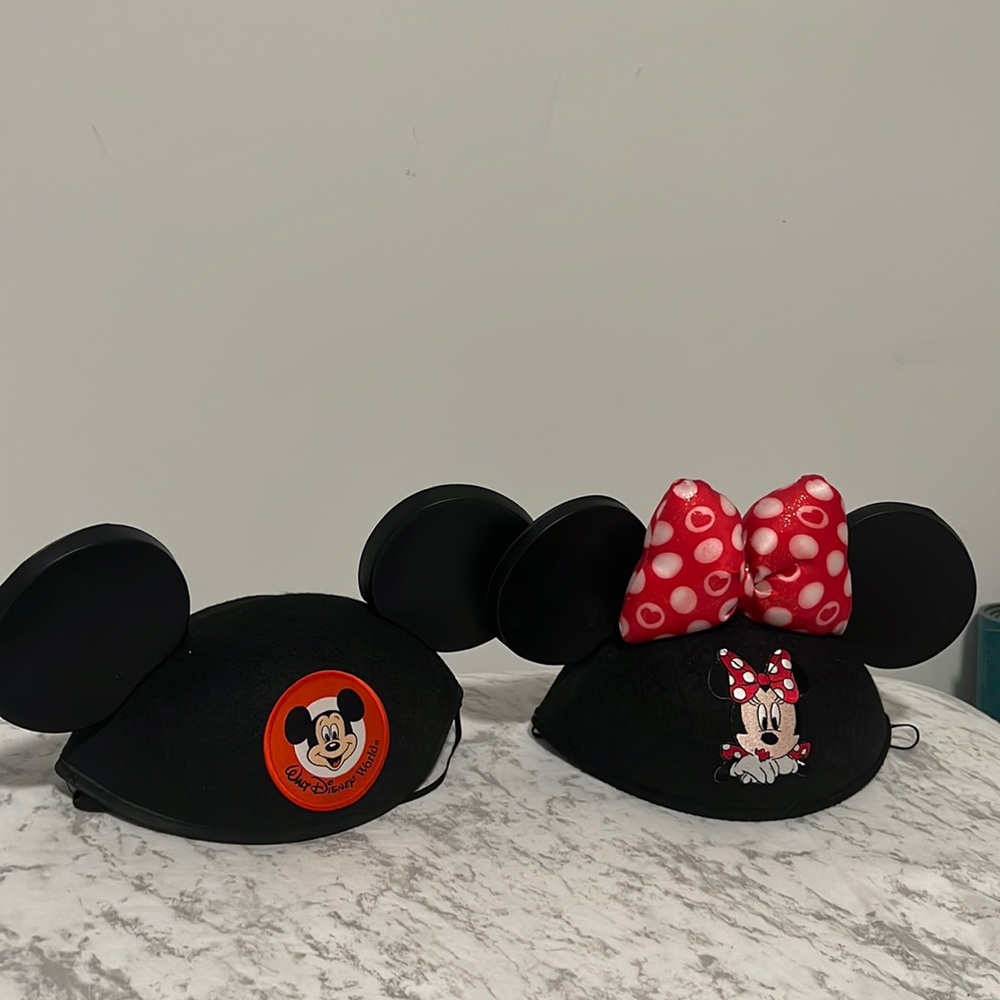 Disney Mickey & Minnie Mouse Hats
